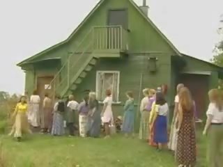 Grown Women Fucking In The Country