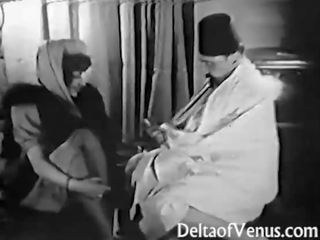 Antický dospělý film 1920 - holení, fisting, zkurvenej