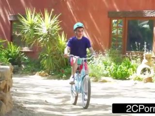 Sexiest Neighborhood MILF Veronica Avluv Fucking a buddy Who Can't Ride a Bike