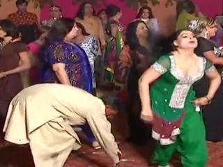 Bago glorious sekswal mujra sayaw 2019 hubo't hubad mujra sayaw 2019 #hot #sexy #mujra #dance